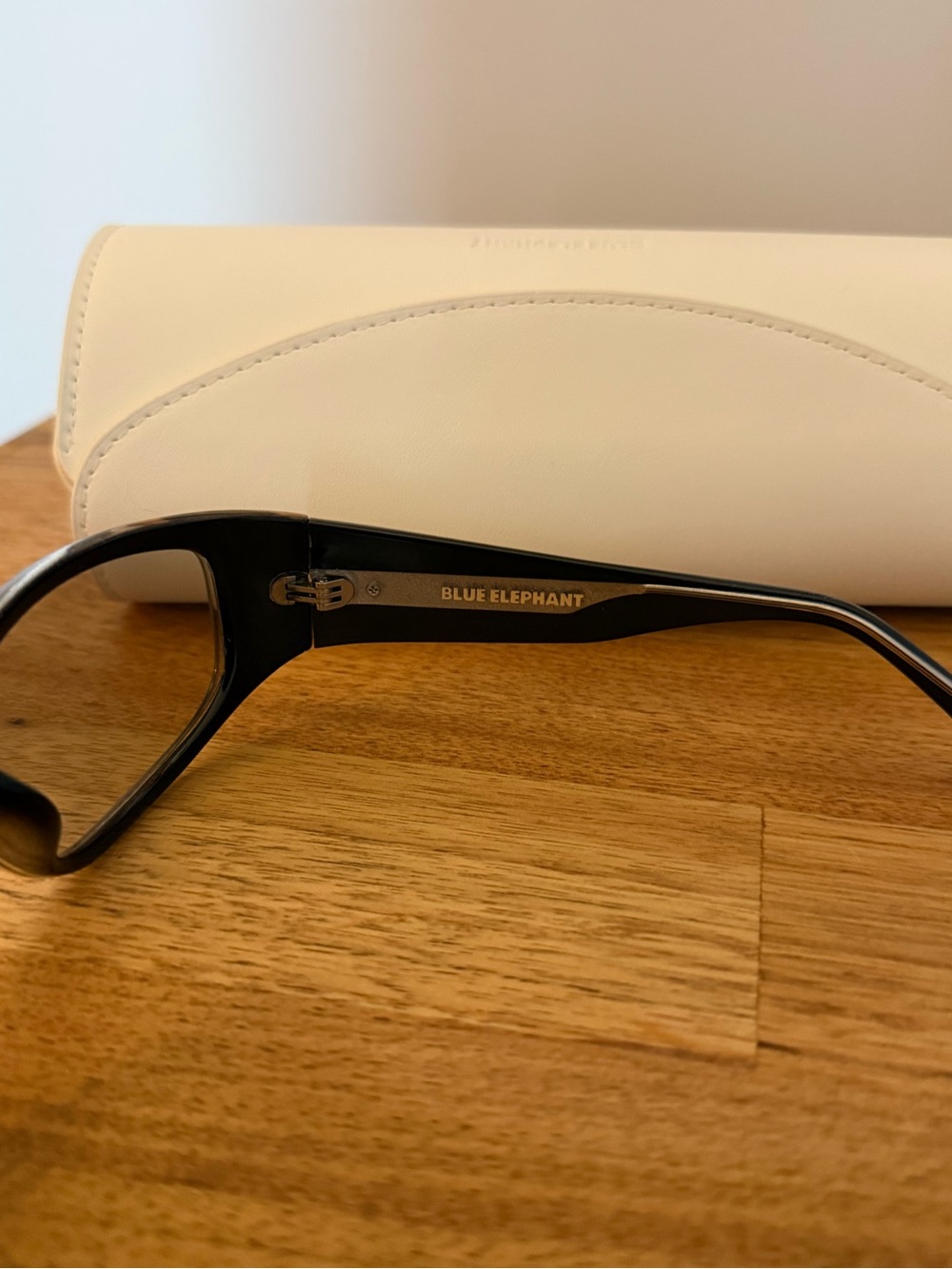 Blue Elephant Lex Sunglasses y2k - Picture 2 of 4